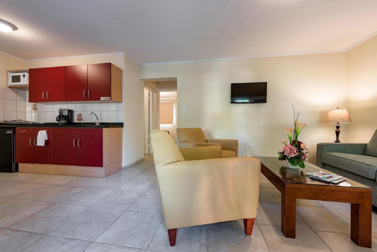 Marquee Apartments Aruba Noord Exterior photo